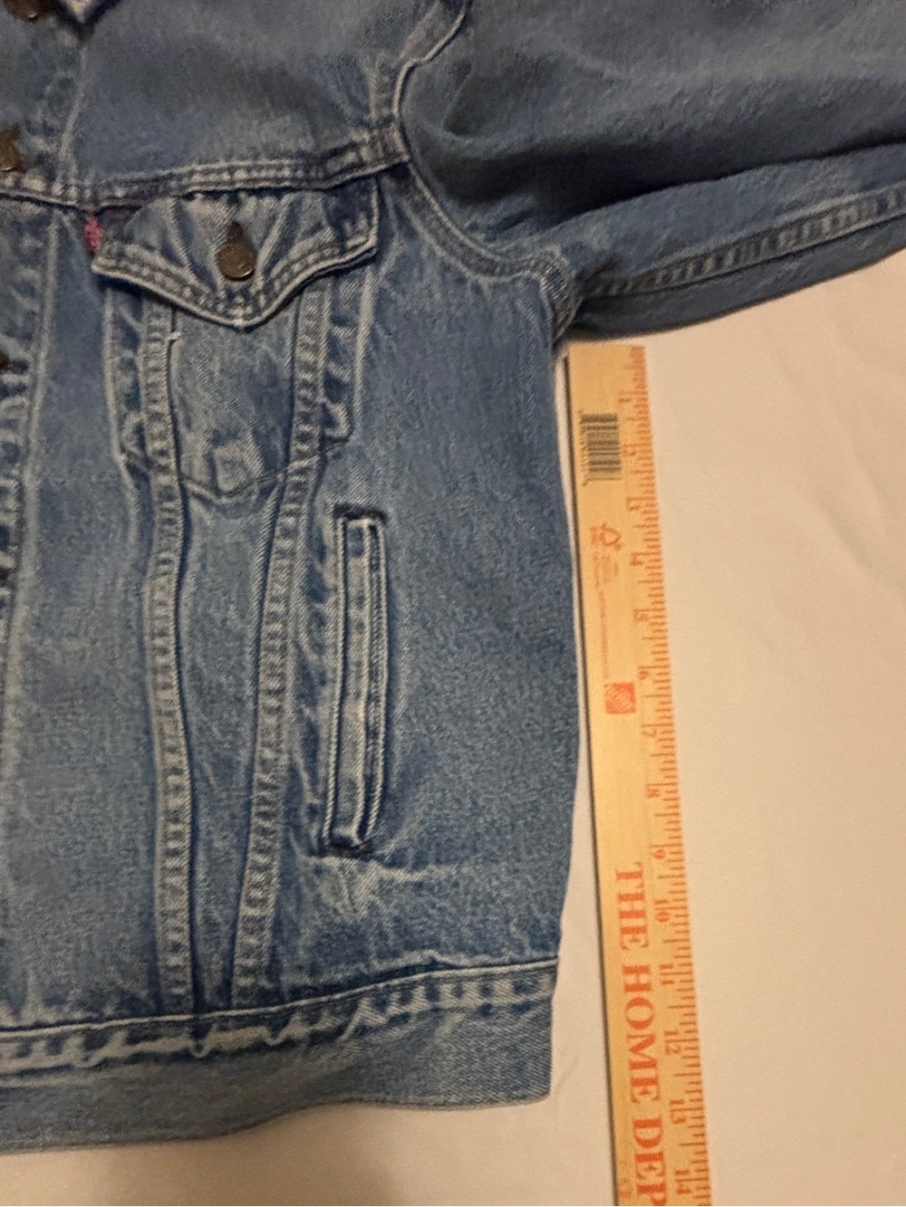 Levi's Denim Cropped Jacket with Pink Painted Stars Size 42 - Picture 11 of 15
